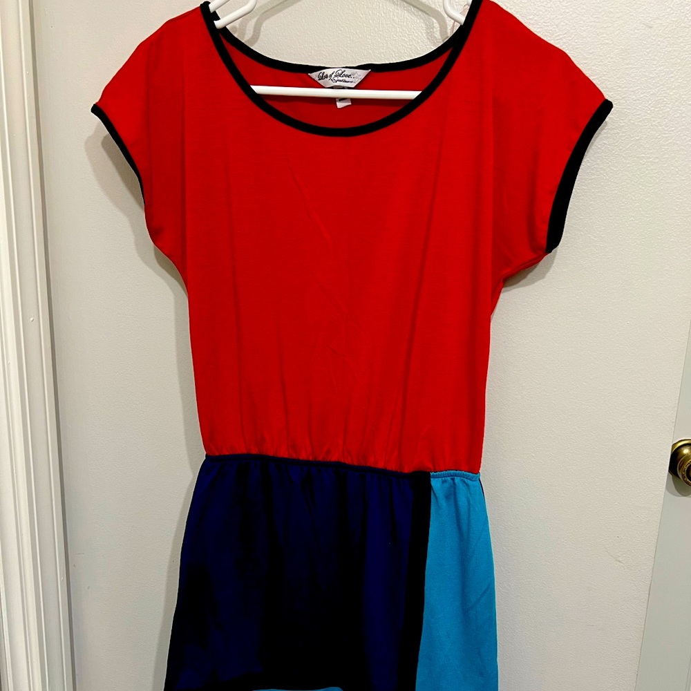 Junior Dress, size small